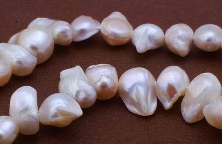 Small Milky White Eye-Catching Blister Pearls