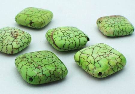 8 Apple Green Spider Vein Cube Beads - Unusual!