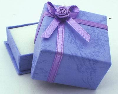 48 Romantic Lavender Ring Boxes