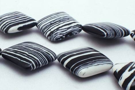 Large Black & White Zebra Calsilica Diamond Pillow Beads