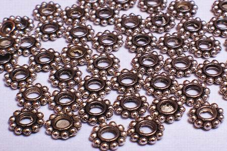 100 Victorian Wheel Silver Bead Spacers