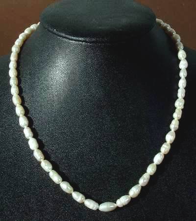 Beautiful Chinese Potato Pearl Necklace