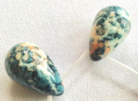 8 large Denim-Blue Rainflower Vieweing Stone Teardrop Beads