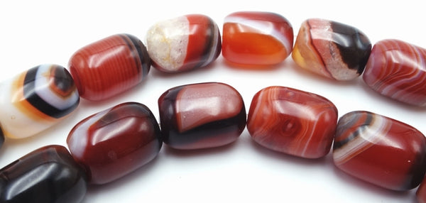 Sleek Red and Black Sardonyx Banded Agate Barrel Beads - 14mm x 10mm
