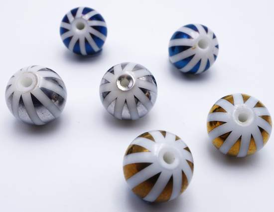 Beautiful 10mm Painted Ceramic Beads - Blue , Gold or Silver