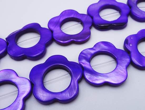 20 Lovely Large Purple Flower Shell Frame Beads