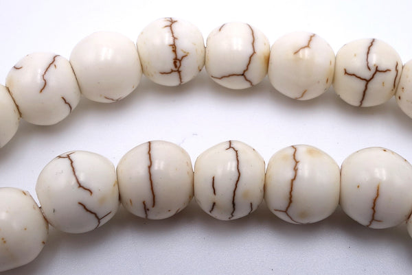 Seductive 8mm Ivory White Magnesite Turquoise Beads
